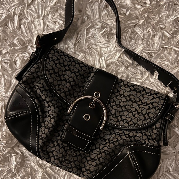Black Patterned Women's Bag - Picture 2 of 4